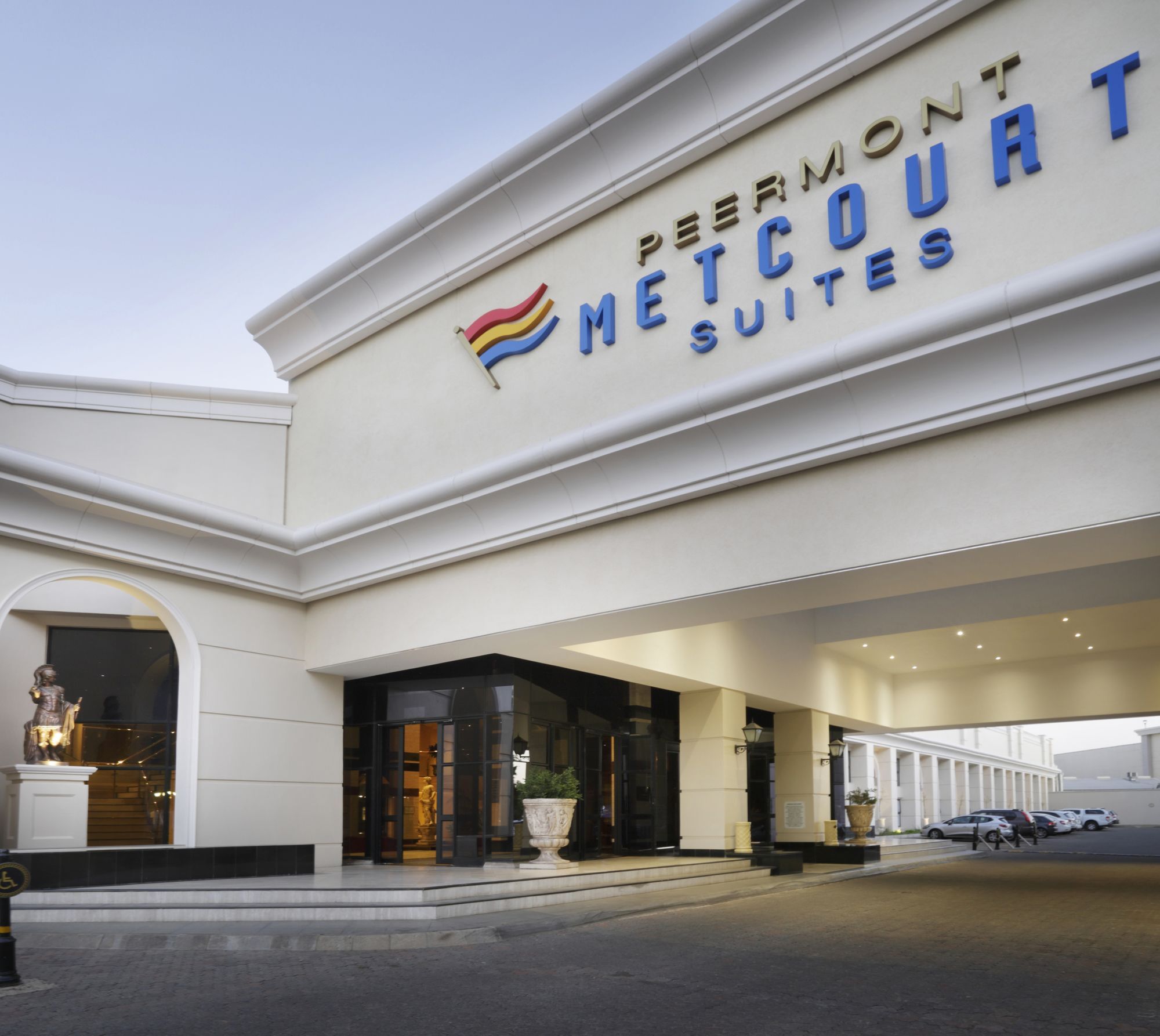 Metcourt At Emperors Palace Kempton Park Exterior photo